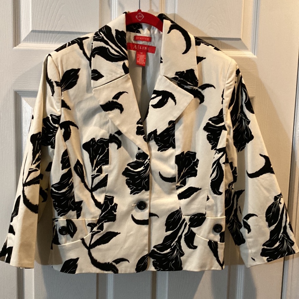 Aline Black White Jacket with Pockets Sz 12